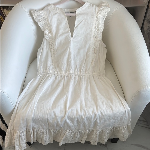 Steve Madden Dresses & Skirts - Steve Madden Off White Ruffle Sleeveless Eyelet Dress